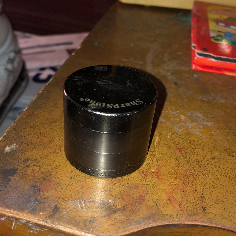 SharpStone grinder